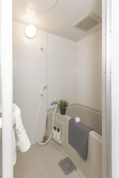 浴室(A型)是宽松的空间的浴室。