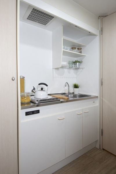 厨房是舒适地可以使用的偏大的厨房。※没为样板房有家具家电以外的小东西