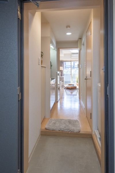 对走廊(A型)横幅是有舒适的走廊。※没除了家具家电以外为样板房有小东西