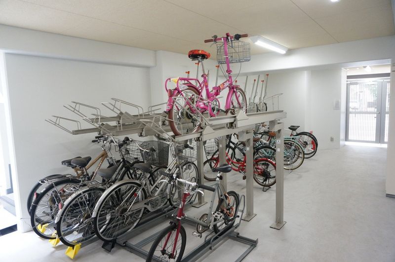 用自行车车库入住者专用不论什么时候可以使用24小时。