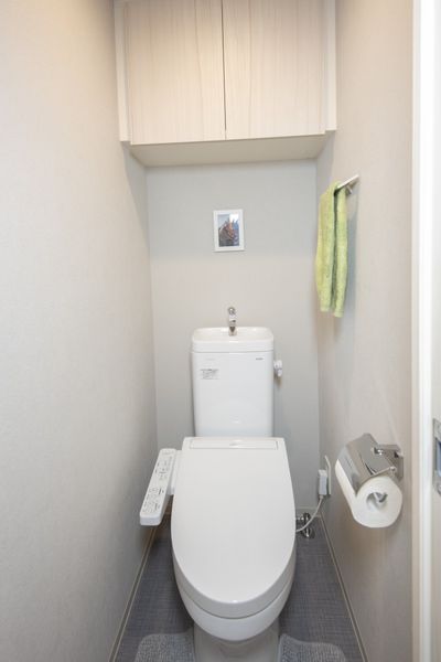 厕所　※是样板房的照片。没有小东西。